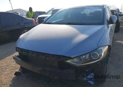 2017 Hyundai Elantra Se из США, поврежденный, VIN 5NPD84LF9HH106088